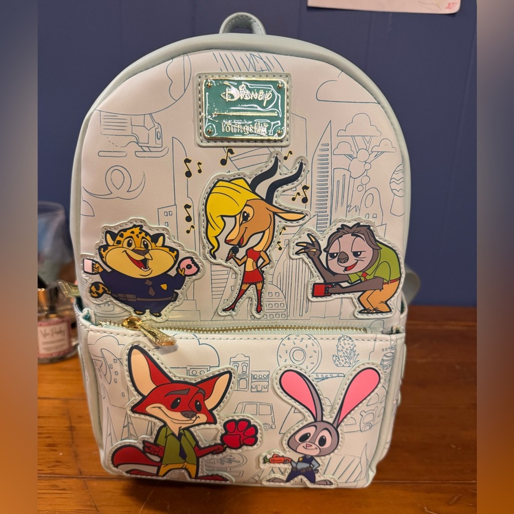 Disney Loungefly backpack new with tags.
